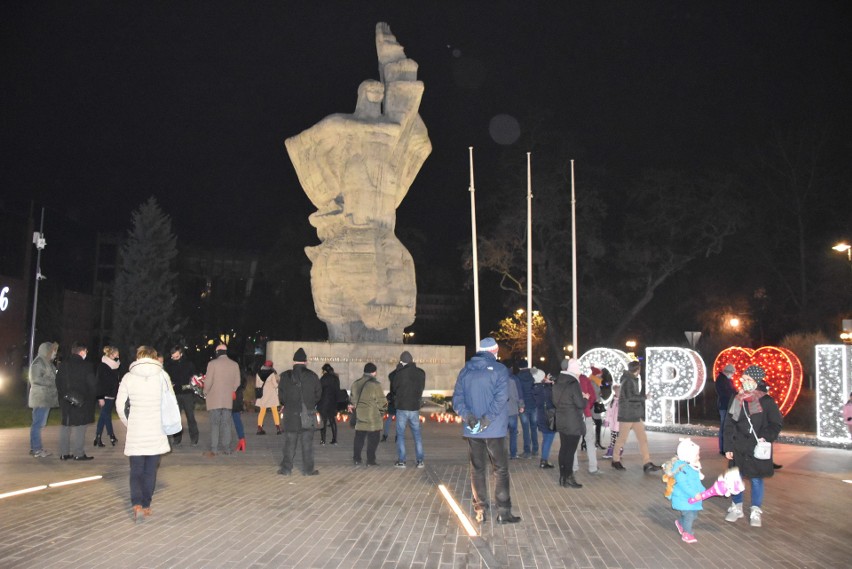 Popołudniowe uroczystości obchodów 39 rocznicy ogłoszenia...