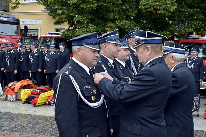 Gorlice. Druhowie z OSP podziękowali za sprzęt wartości wielu milonów złotych [ZDJĘCIA]