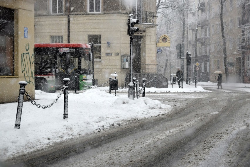 Lublin zasypany śniegiem. Czekamy na Wasze zdjęcia!