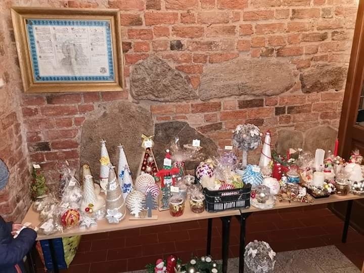 Rodzice przedszkolaków ze Sławska zorganizowali świąteczny kiermasz  [ZDJĘCIA]