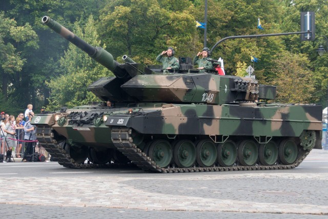 Polska przekaże Ukrainie 14 czołgów Leopard 2.