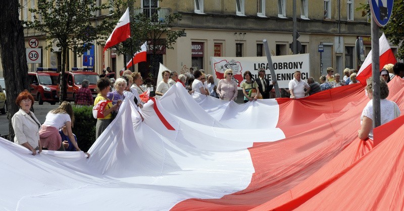 Prawie tysiąc osób przemaszerowało ulicami Bydgoszczy w...
