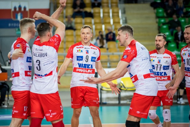 Bydgoscy siatkarze mają powody do radości, bo awansowali do półfinału play off