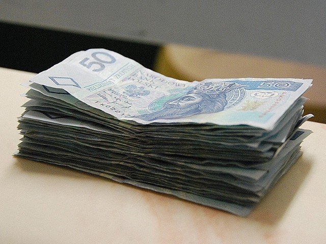 Prezydent przeznaczył 800 tys. zł do rozdania