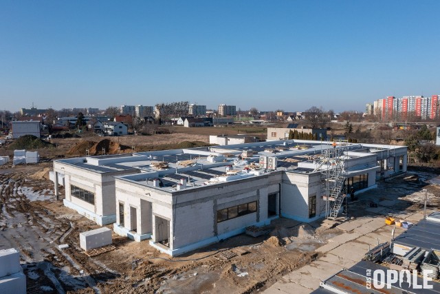 Zakończenie budowy przedszkola przy ul. Krapkowickiej w Opolu przewidziane jest na jesień 2023 roku.
