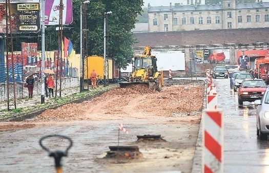 Budowa trasy W-Z: Parkingi w centrum Łodzi niestety płatne