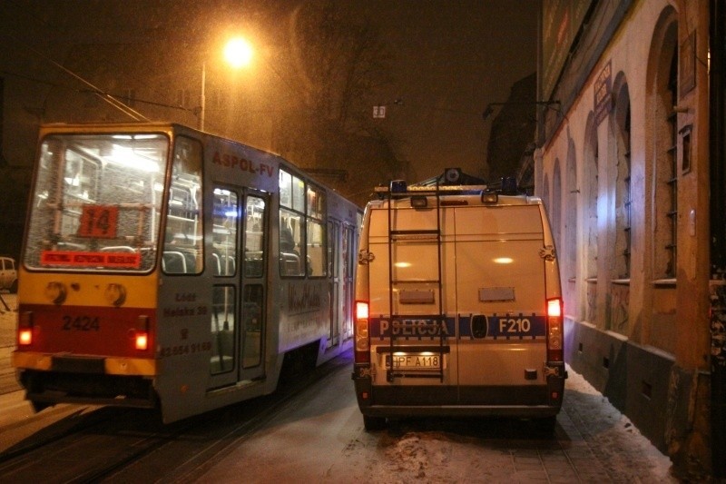 Tramwaj potrącił mężczyznę na Gdańskiej [zdjęcia]