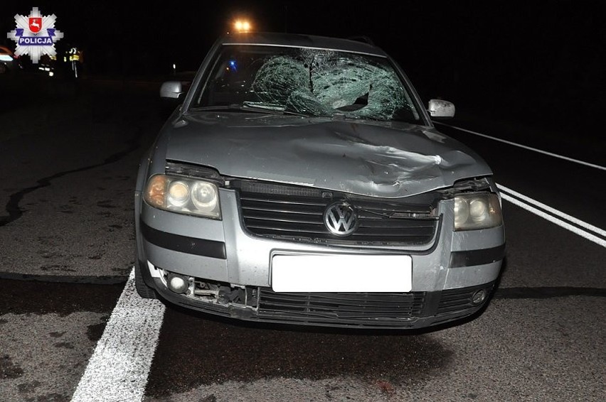 Śmiertelny wypadek w miejscowości Rogoźniczka. Pieszy nagle wtargnął na jezdnię i został potrącony. 52-latek nie żyje