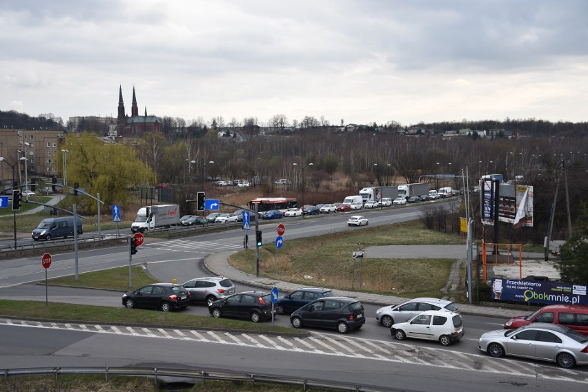 DK 94 w Sosnowcu to trasa, na której w godzinach szczytu...