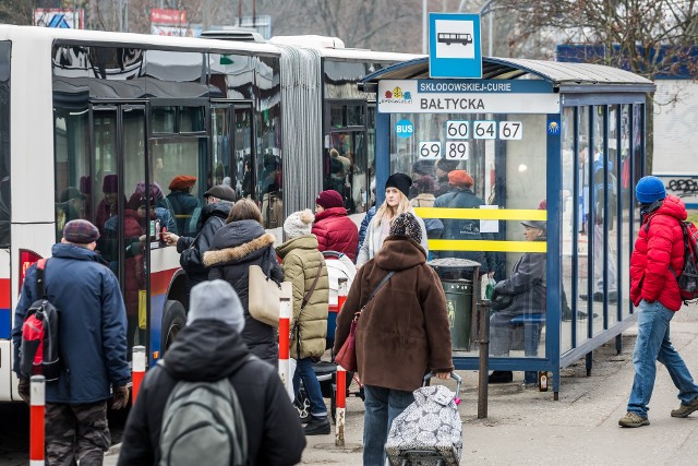 Kierowca komunikacji miejskiej z Warszawy nie zostawia suchej nitki na sposobie zaplanowania rozkładów jazdy komunikacji Publicznej w Bydgoszczy. I nie przebiera w słowach.