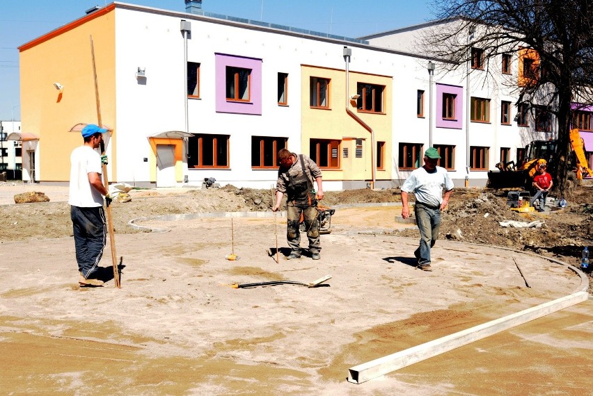 Przedszkole i żłobek na Wolskiej mają ruszyć w czerwcu