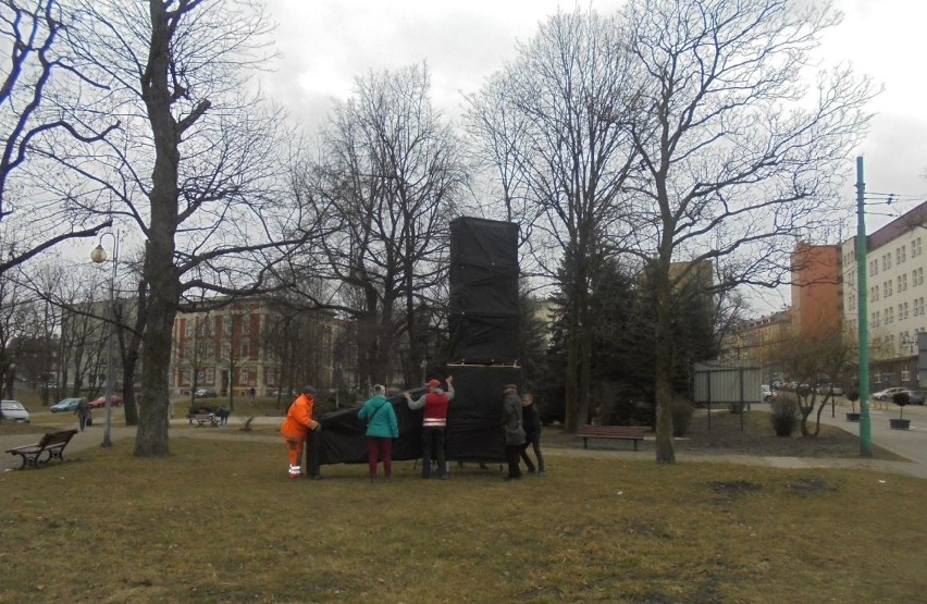 Pomnik Zbigniewa Religi już wkrótce stanie w Zabrzu. To praca, którą wybrali mieszkańcy miasta ZDJĘCIA