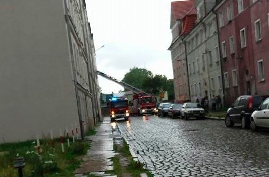We wtorek słupscy strażacy przez okno wchodzili do mieszkania, w którym zmarł ponad 60-letni mężczyzna.