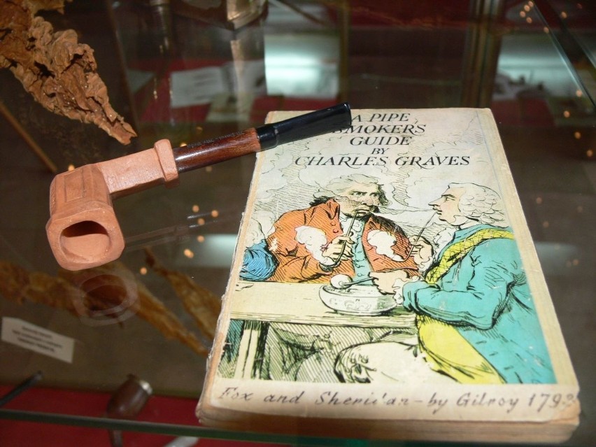 Fajki i cygarniczki - niezwykła kolekcja w Muzeum Zamku w Baranowie Sandomierskim (ZDJĘCIA)