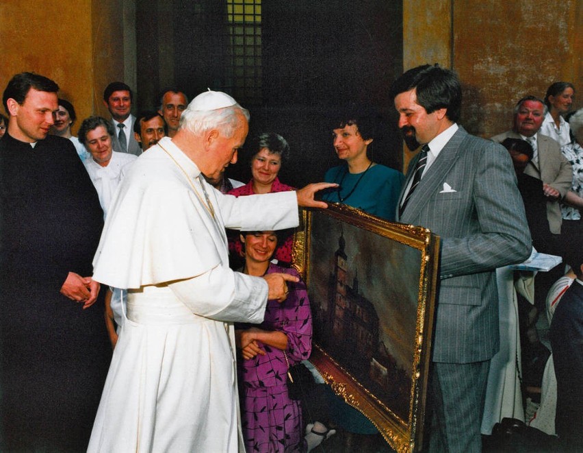 Rok 1989, Watykan. Pielgrzymi z Miechowa z papieżem