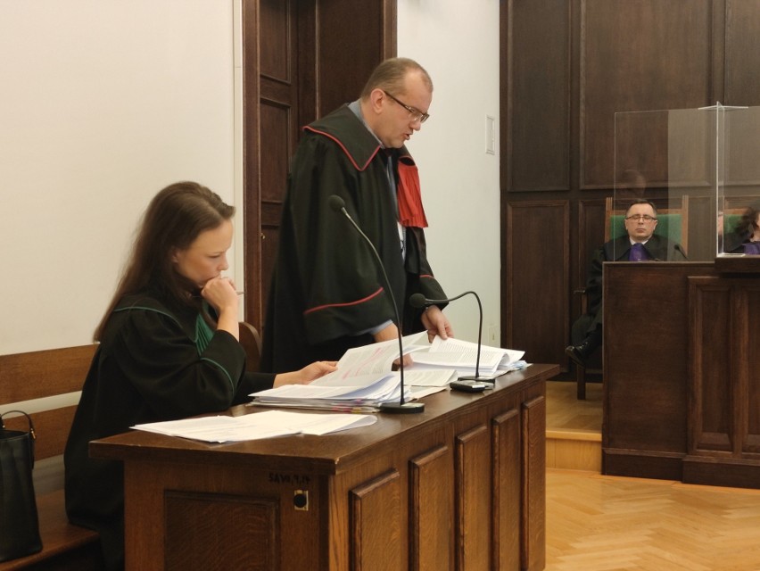 Prokurator Marek Maliszewski w swojej mowie końcowej...