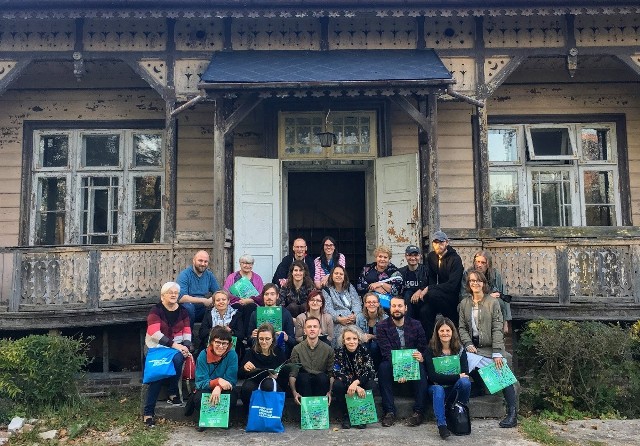 Obóz organizuje Fundacja we Dworze.