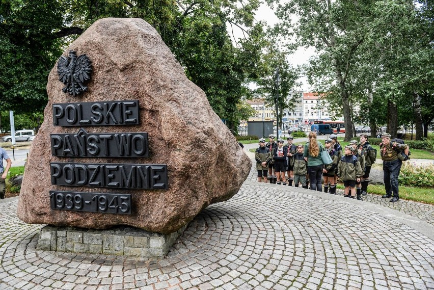 Spacer historyczny „Śladami Danuty Siedzikówny „Inki” po Gdańsku” w 74. rocznicę śmierci oraz w 4. rocznicę pogrzebu