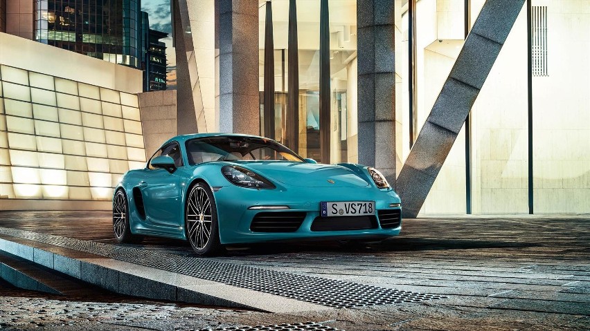 Porsche 718 Cayman S...