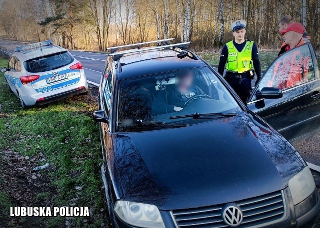 Kierowcy zaalarmowali policjantów, że w kierunku Międzyrzecza porusza się auto, za którego kierownicą siedzi najpewniej pijany kierowca.