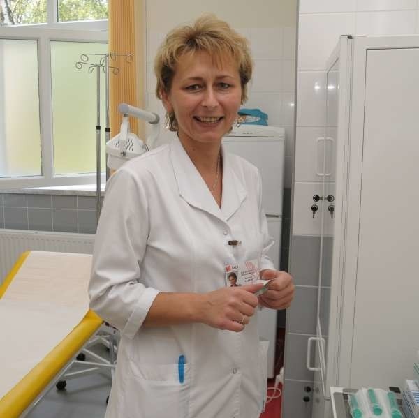 - Można już się zgłaszać - zaprasza Danuta Kasper, pielęgniarka koordynująca akcję szczepień.