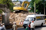 Do końca roku w Wałbrzychu zburzą 40 domów, które nie nadają się do remontu (ZDJĘCIA)