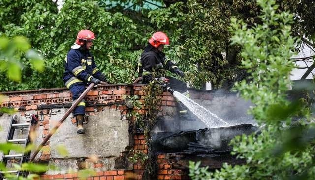 pożar pustostanu na bydgoskich Garbarachpożar pustostanu na bydgoskich Garbarach