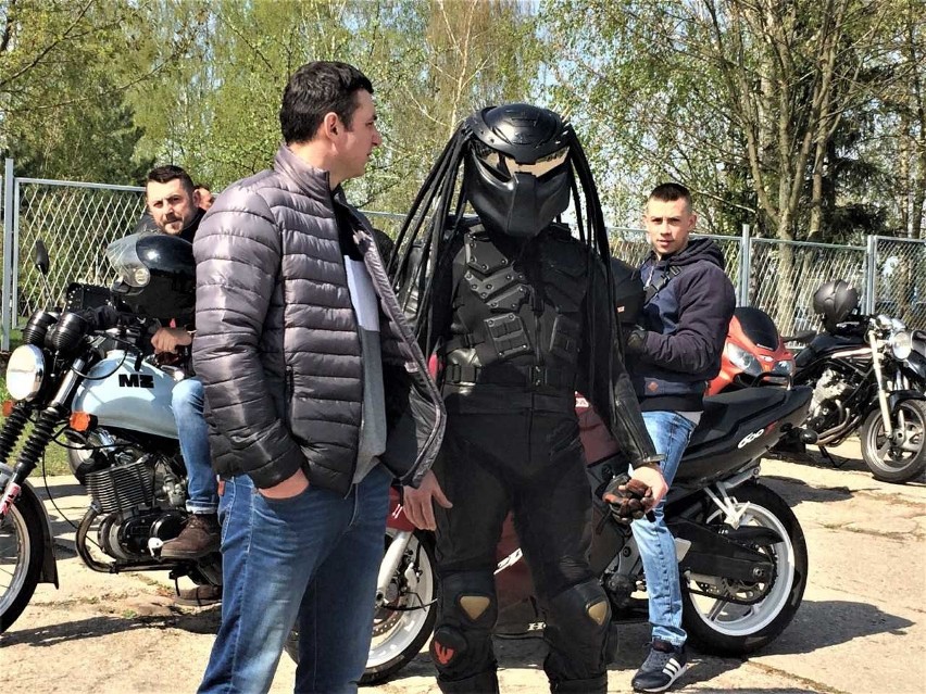 W sobotę w Suwałkach oficjalnie otwarto sezon motocyklowy....