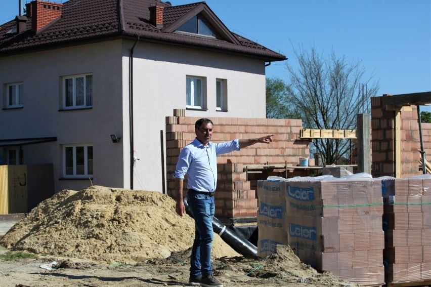 Mury nowego ośrodka zdrowia w Tuczępach szybko rosną. Pieniądze na inwestycją zabezpieczone [ZDJĘCIA]