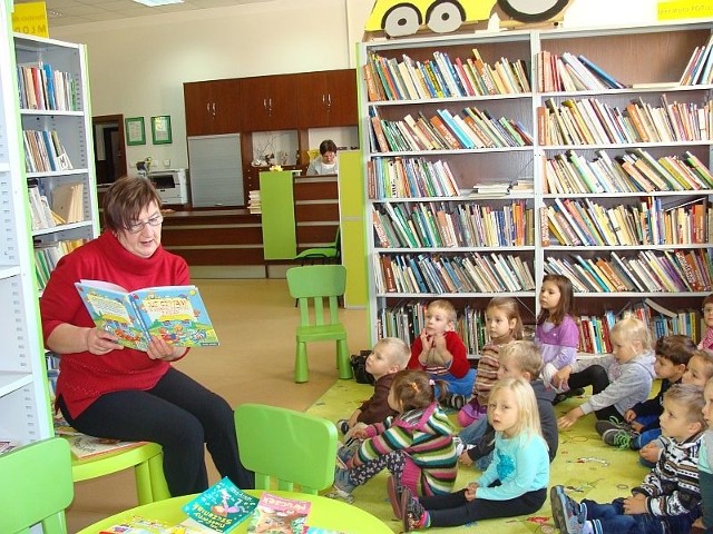 Biblioteczne piątki - miłe spotkania zajęcia pod taką nazwą organizuje biblioteka w Michałowie. Zaprasza na nie przedszkolaki. Najbliższe odbędą się w piątek przed południem.