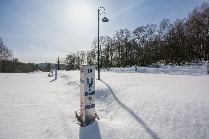 PGE Energia Odnawialna inwestuje w infrastrukturę turystyczną na Wyspie Energetyk na Jeziorze Solińskim. Zbudowano m.in. miniosiedle domków