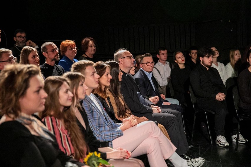 Akademia Teatralna w Białymstoku. Uczelnia uroczyście zainaugurowała nowy rok akademicki (zdjęcia)