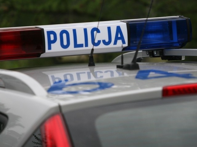 Policja ukarała kierowcę mandatem w wysokości 250 zł.