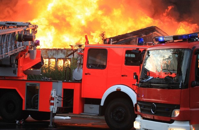 W pożarze domu mieszkalnego w Czumsku Dużym zginął mężczyzna.