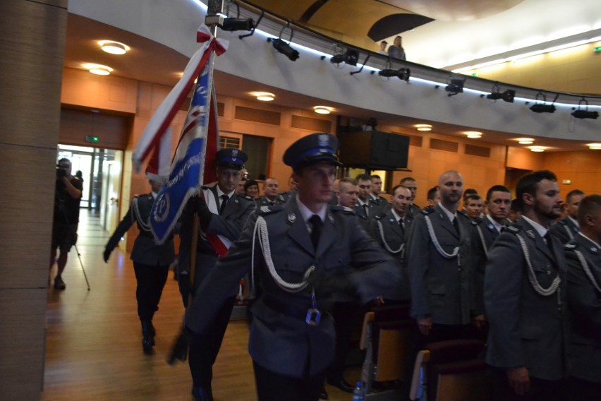 Święto Policji 2017 w Sosnowcu. Były awanse i nagrody ZDJĘCIA