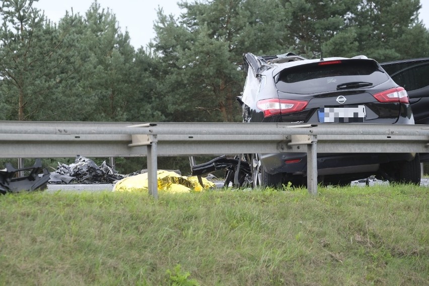 Tragiczny wypadek pod Toruniem na S10. Dwie osoby nie żyją