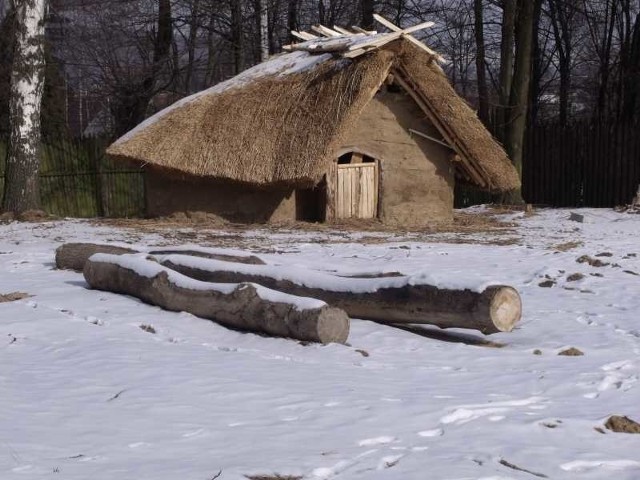 Jedna chat z czasów starożytnych