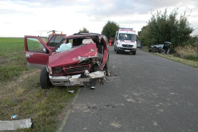 Policjanci wyjaśniają szczegółowe okoliczności wypadku.