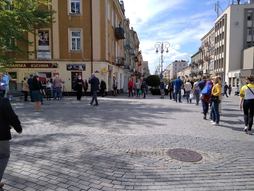 W Świętokrzyskiem oficjalne rozpoczęcie zbiórki podpisów poparcia dla kandydatury Rafała Trzaskowskiego na prezydenta Polski