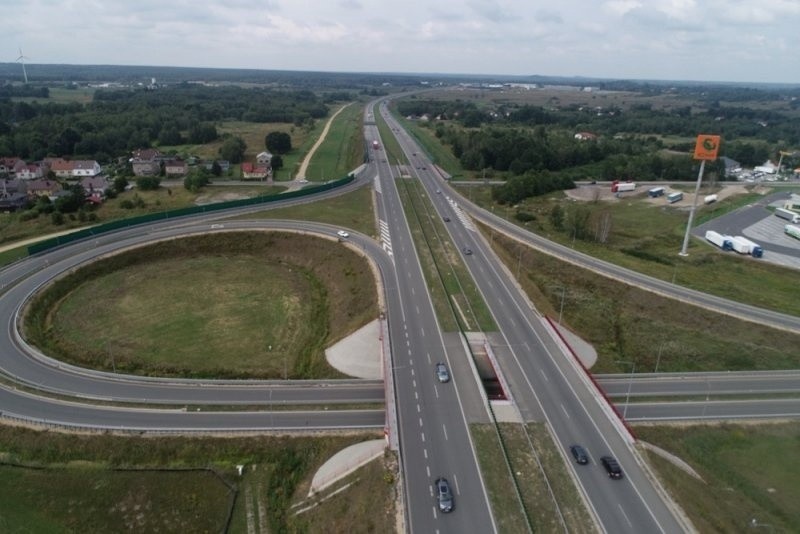 Pofałdowana autostrada A1 na odcinku między Pyrzowicami i...