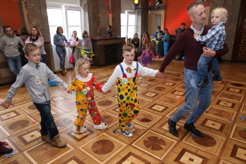 Super zabawa na balu karnawałowym w Kielcach