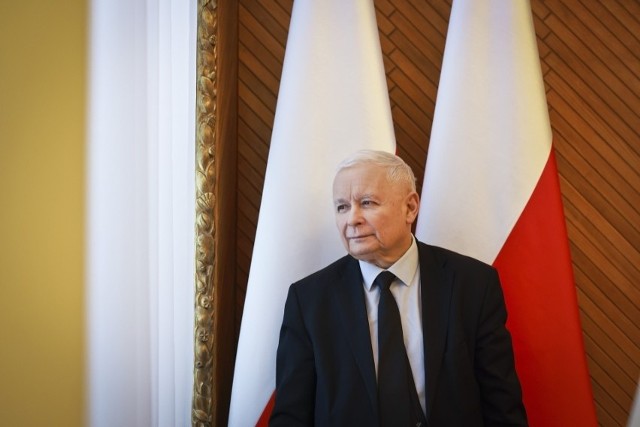 Prezes Prawa i Sprawiedliwości Jarosław Kaczyński w czwartek opuści szpital – ustalił nieoficjalnie portal i.pl