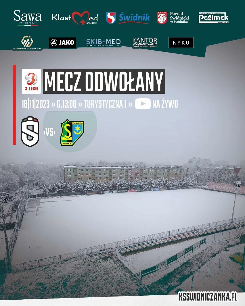 Odwołano mecz Siarki Tarnobrzeg ze Świdniczanką Świdnik. Powodem jest zły stan murawy, spadło dużo śniegu