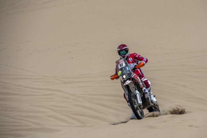 Lubelski motocyklista Kuba Piątek wycofał się z Rajdu Dakar