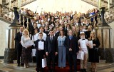 Śląska kurator oświaty wręczyła nagrody wybitnym uczniom - laureatom konkursów [FOTO]