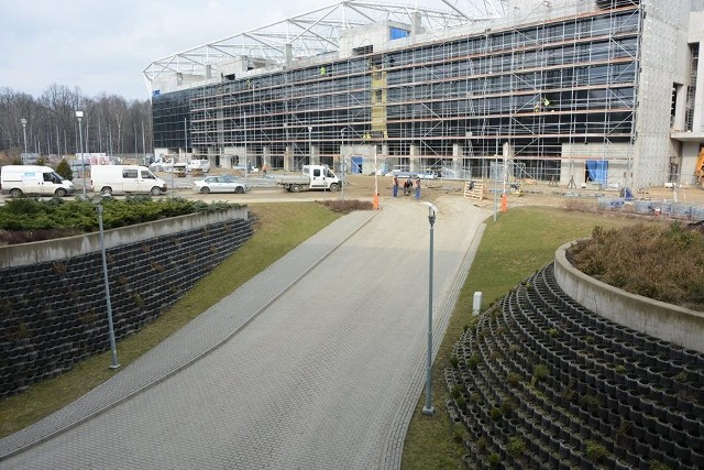 Budowa trybuny Łódzkiego Klubu Sportowego. Stan na dzień 6 marca 2015.