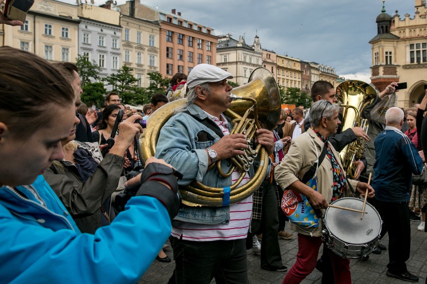 Kraków. Niedziela Nowoorleańska 2018. Koncerty jazzowe na scenie pod Ratuszem [ZDJĘCIA]