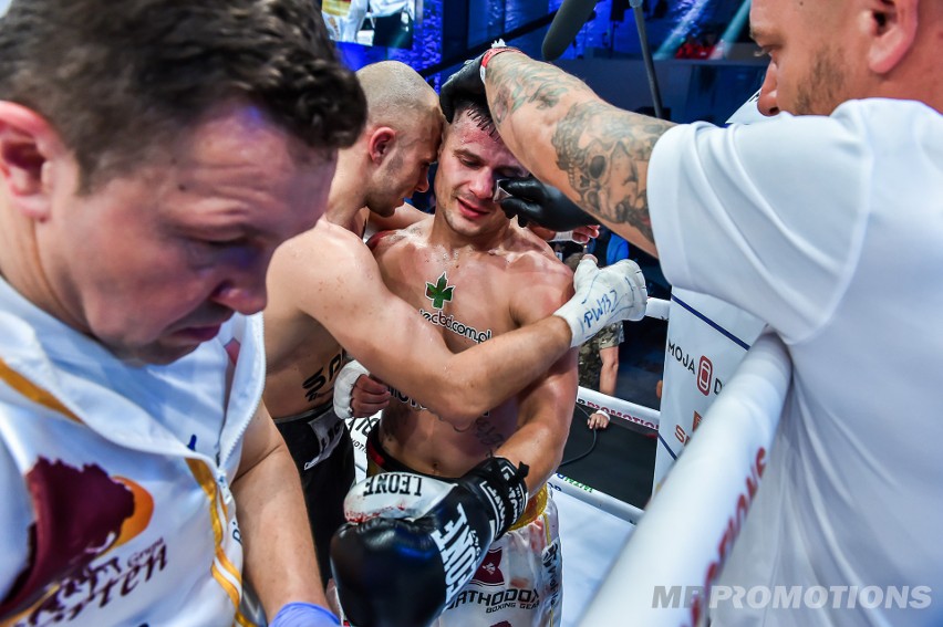 MB Boxing Night 7. Przemysław "Smile" Gorgoń pokonał Patryka Szymańskiego