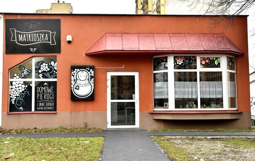 Restauracja Matrioszka mieści się przy ulicy Bolesława...