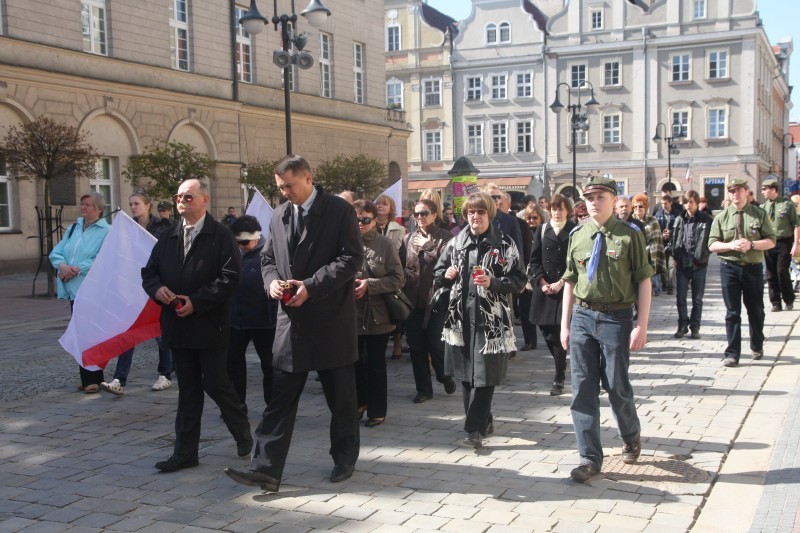 Marsz pamieci w Opolu
